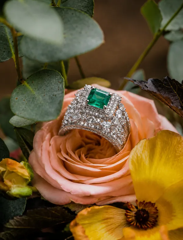 Emerald_Bloom_Adjustable_Ring