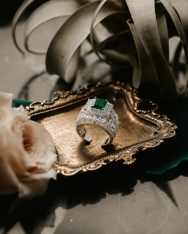 Emerald_Bloom_Adjustable_Ring
