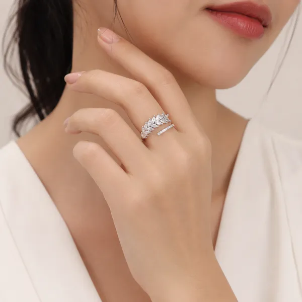 Adjustable_Leaf_Design_Open_Ring