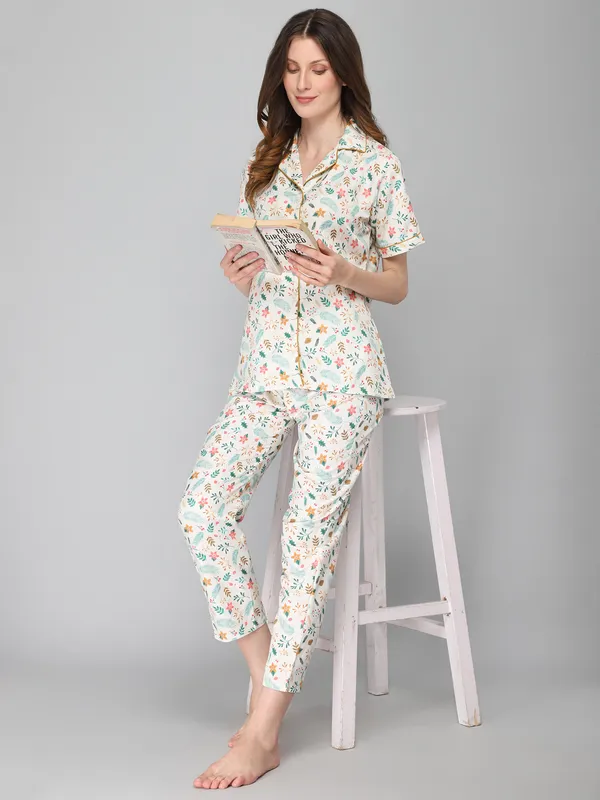 White_Cotton_Night_Dress_For_Womem