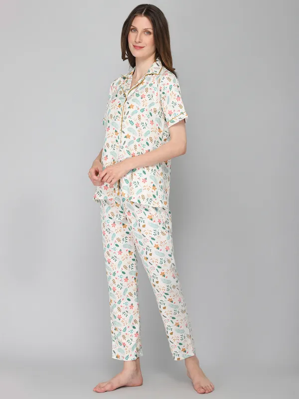 White_Cotton_Night_Dress_For_Womem
