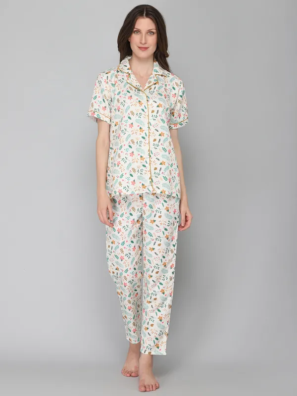 White_Cotton_Night_Dress_For_Womem