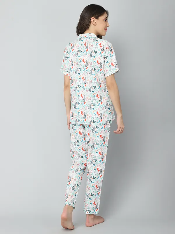 White_Cotton_Night_Dress_For_Womem