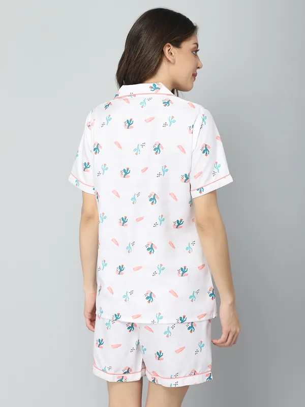 White_Cotton_Night_Dress_For_Womem