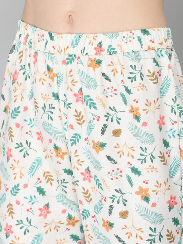 White_Cotton_Night_Dress_For_Womem