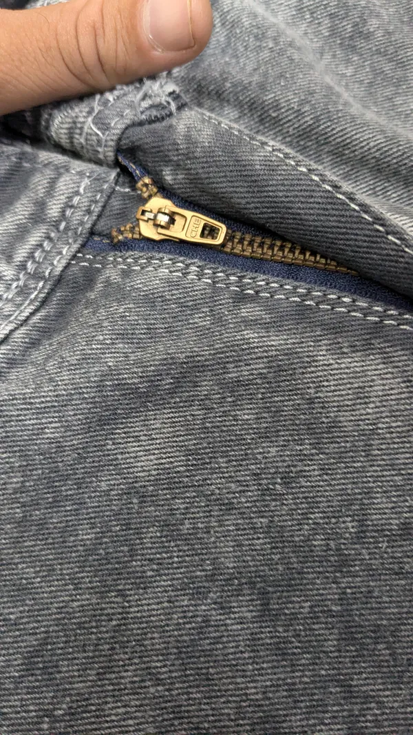 Grey_Denim_Slim_Fit_Jeans_for_Men