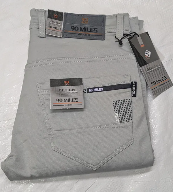 Grey_Denim_Slim_Fit_Jeans_for_Men