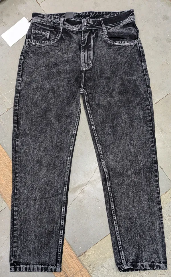 Grey_Denim_Tapered_Fit_Jeans_for_Men