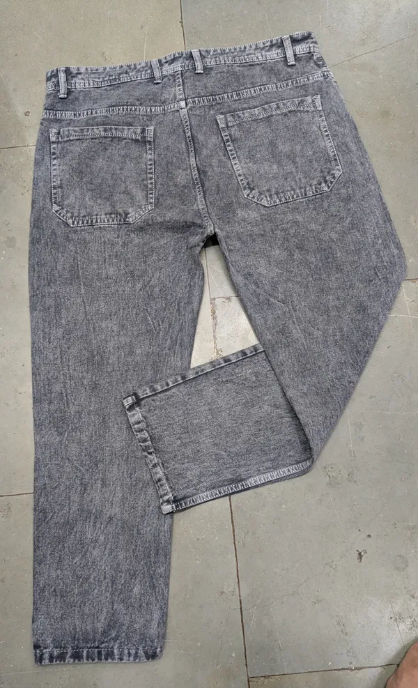 Grey_Denim_Slim_Fit_Jeans_for_Men