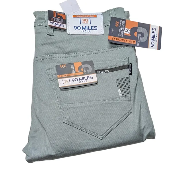 Grey_Straight_Fit_Jeans_for_Men