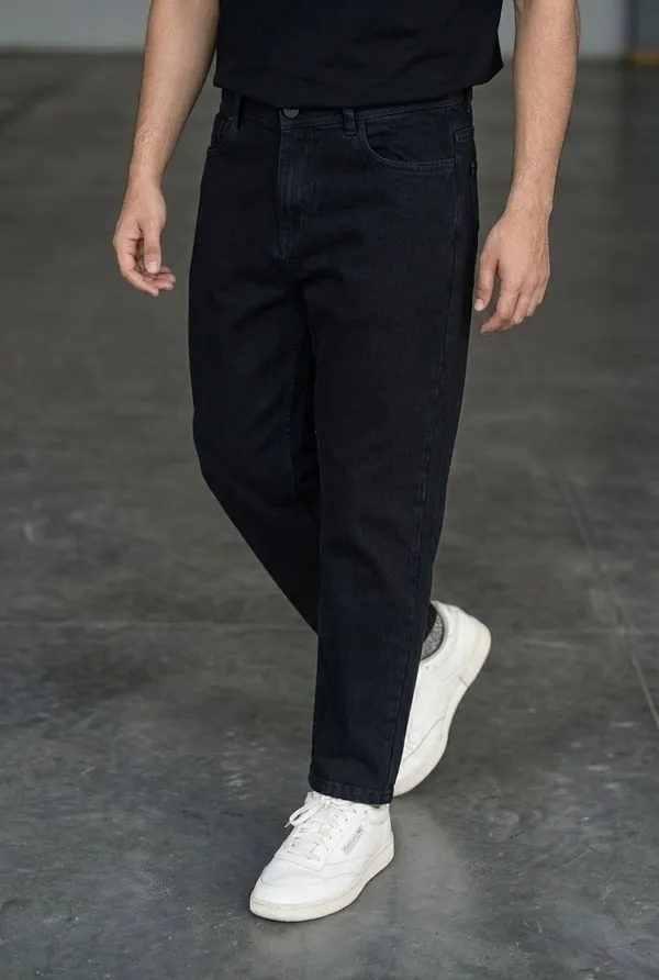 Black_Denim_Tapered_Fit_Jeans_for_Men