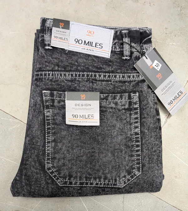 Grey_Denim_Tapered_Fit_Jeans_for_Men