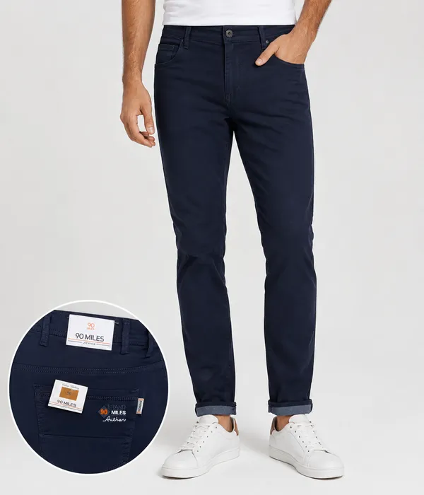 Navy_Casual_Fit_Trousers_For_Men