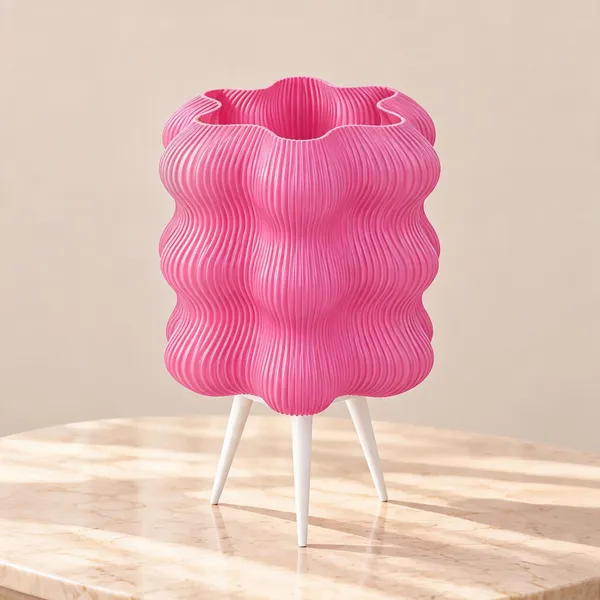 Pink_Ribbed_Sculptural_Table_Lamp