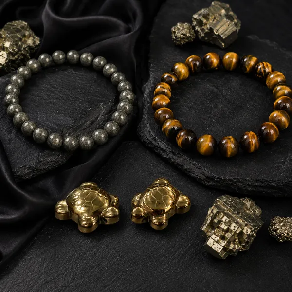 Krystalsnmore_Tiger's_Eye,_Pyrite_Bracelet_and_Pyrite_Turtle_Combo
