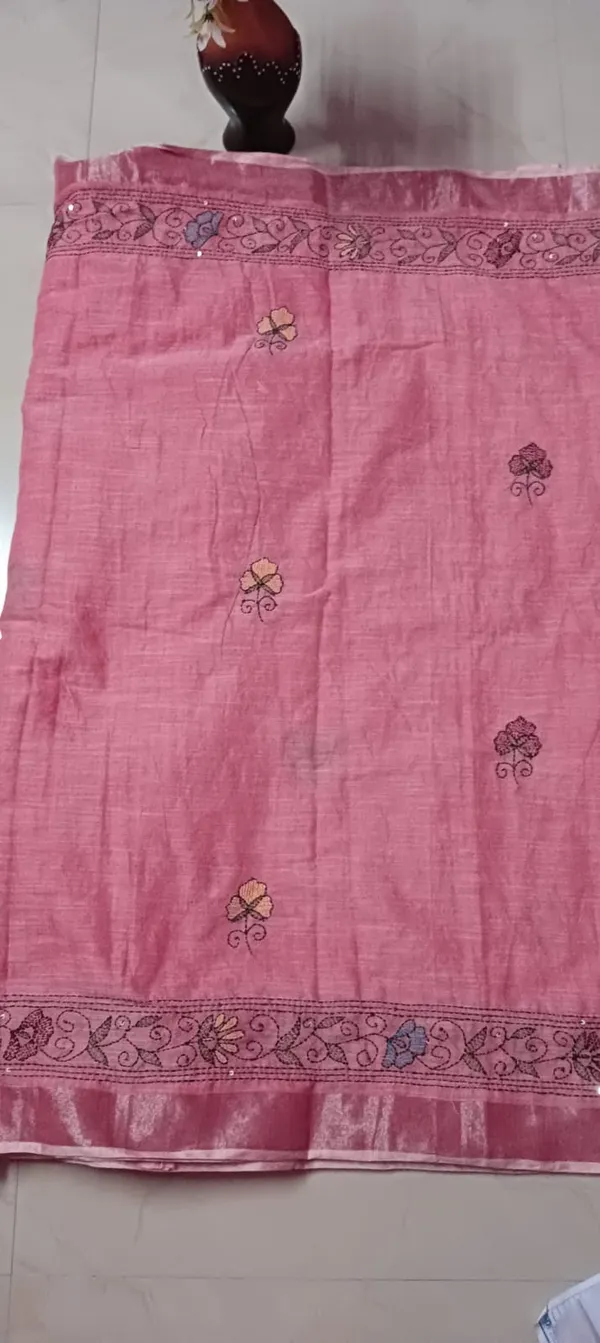 Pink_Embroidered_Saree_for_Women