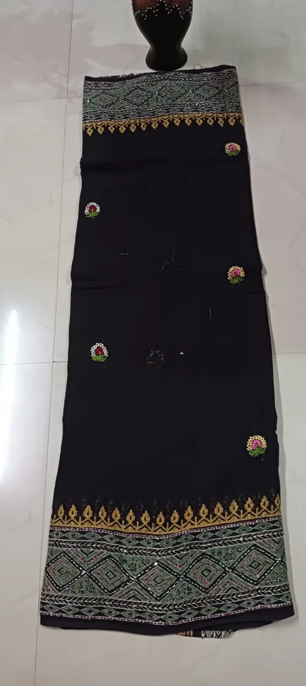Black_Printed_Saree_for_Women