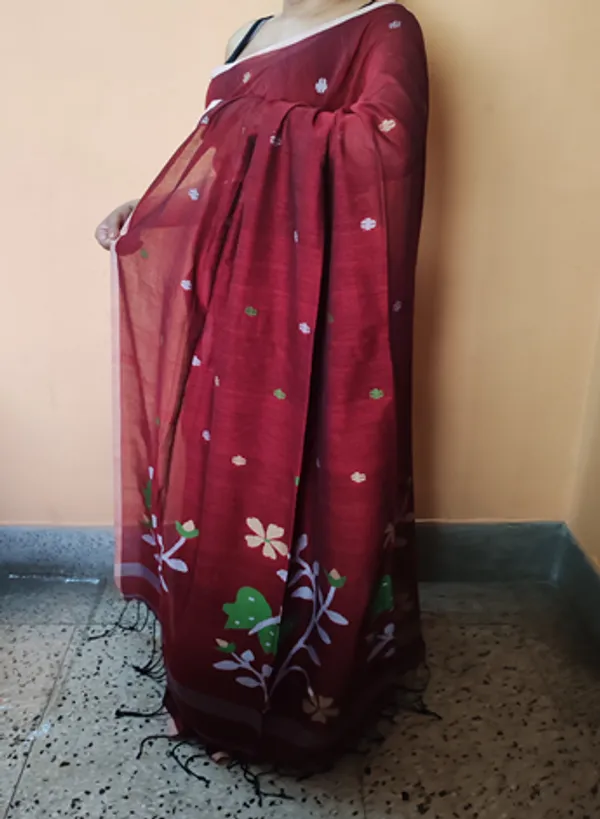 Maroon_Floral_Print_Saree_for_Women