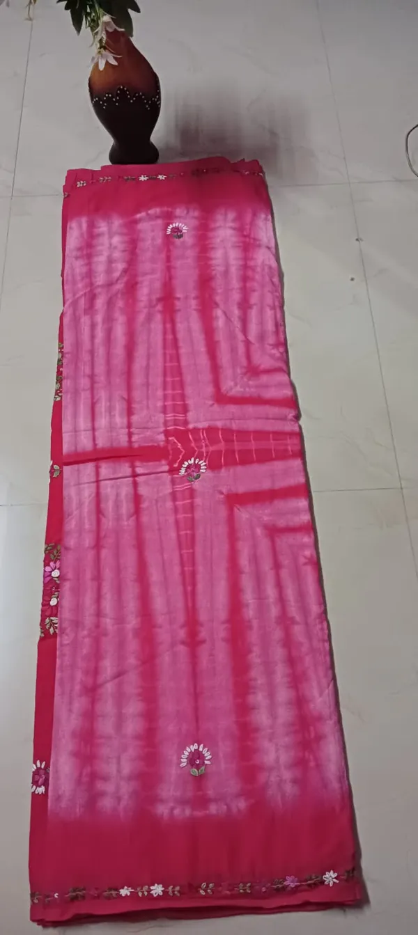 Pink_Embroidered_Saree_for_Women