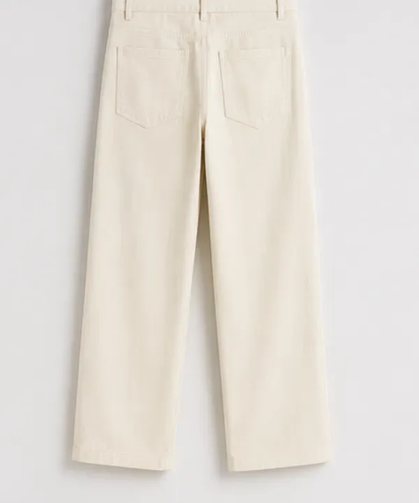 Premium_Shirt_Pant_Set_Light_Pink_Oxford_Shirt_Off_White_Chinos_Reg_More