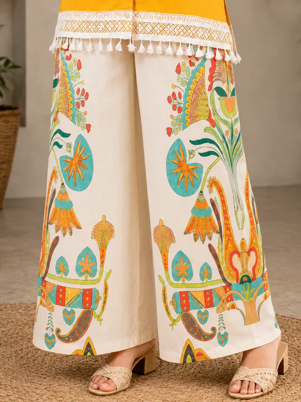 Mustard_Ethnic_Co_Ord_Kurta_Set_for_Women