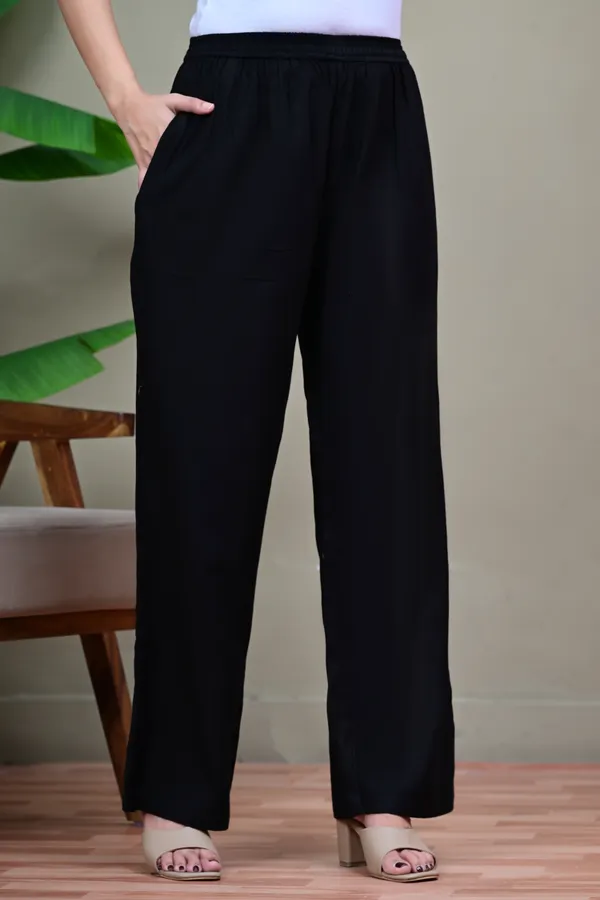 Black_Straight_Fit_Trousers_for_Women