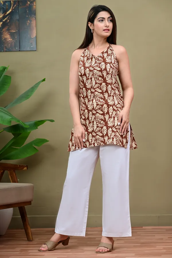 Brown_Printed_Sleeveless_Relaxed_Fit_Top_for_Women