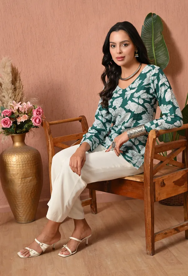 Green_Floral_Print_Straight_Kurti_for_Women