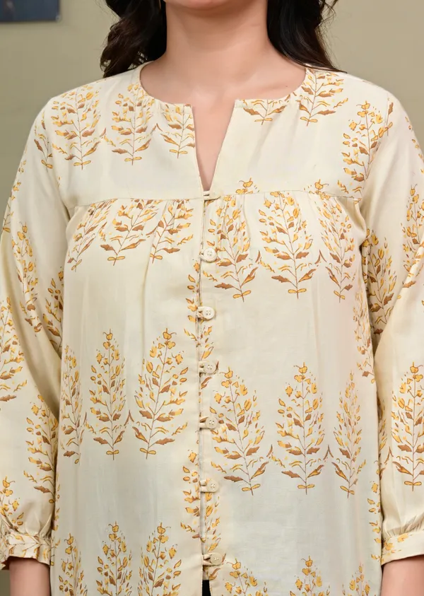 Cream_Floral_Relaxed_Fit_Top_for_Women