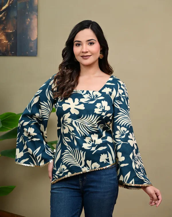 Blue_Floral_Print_Flared_Sleeve_Top_for_Women