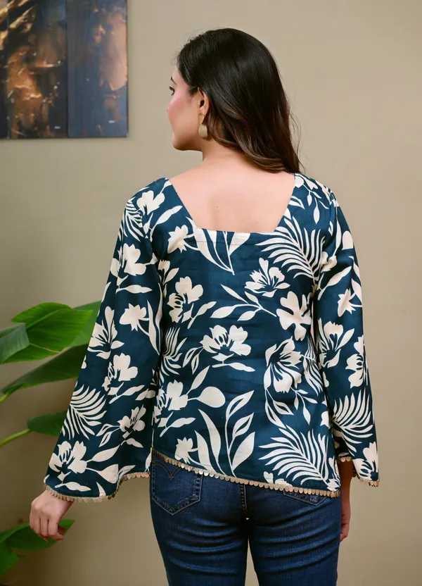 Blue_Floral_Print_Flared_Sleeve_Top_for_Women
