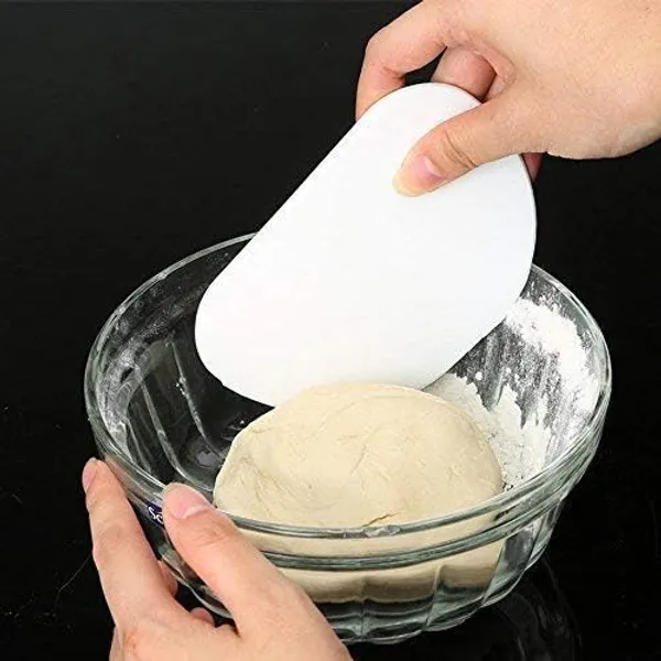 Stainless_Steel_2-In-1_Dough_Scraper_&_Measuring_Guide_Baking_Tool