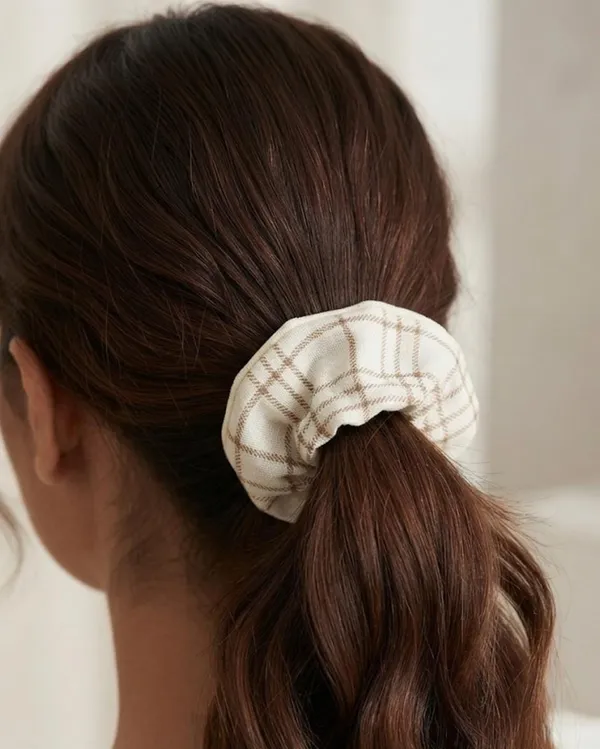 Beige_Satin_Plaid_Scrunchie_For_Women