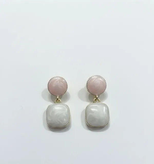Enamel_Hangings_Pearl