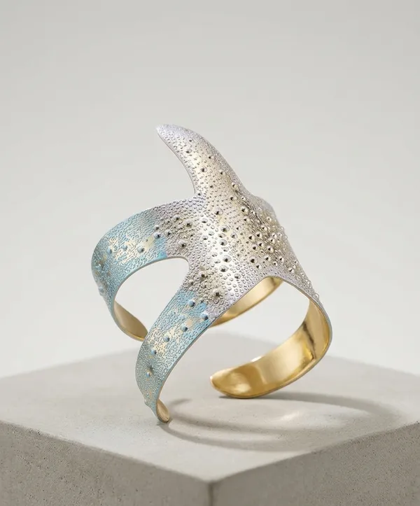 Seaside_Textured_Statement_Cuff_Ocean_Breeze_Silver_Blue