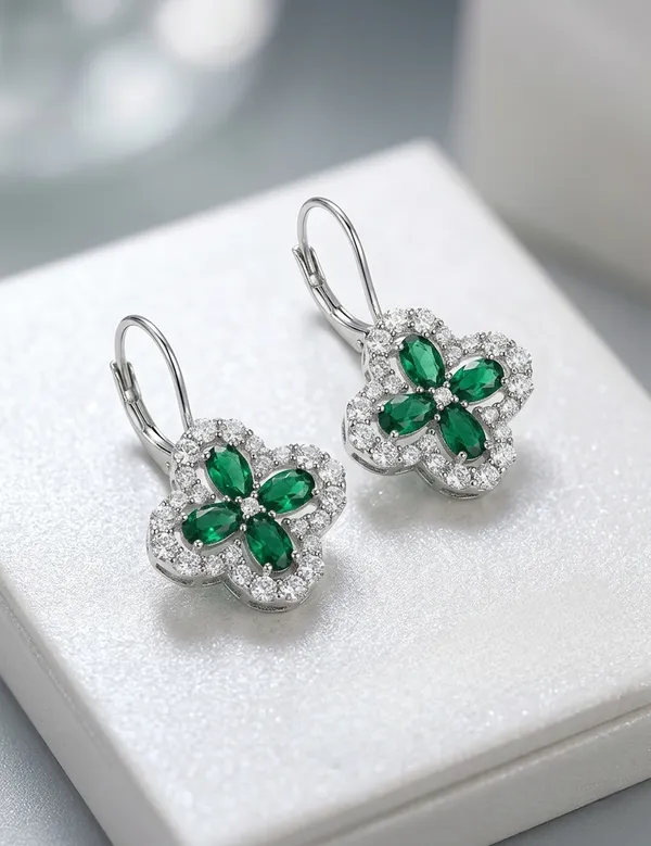 Emerald_Clover_Drop_Earrings_Default_Title