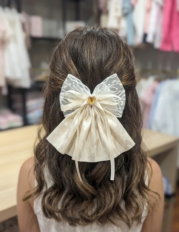 Allure_Hair_Bow_Cream