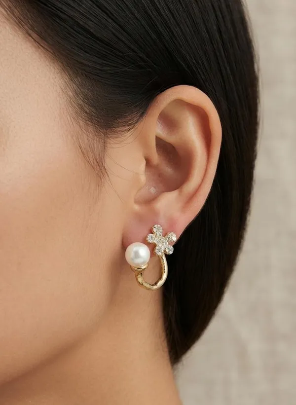 The_Fleur_Pearl_Open_Hoop_Studs_Default_Title
