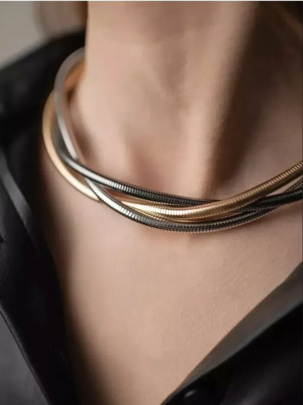 Gold_Stainless_Steel_Tri-Tone_Serpentine_Chain_Neckpiece_For_Women