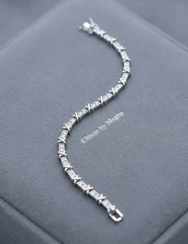 Gold_Stainless_Steel_Infinite_Diamond-Cut_Bracelet_For_Women