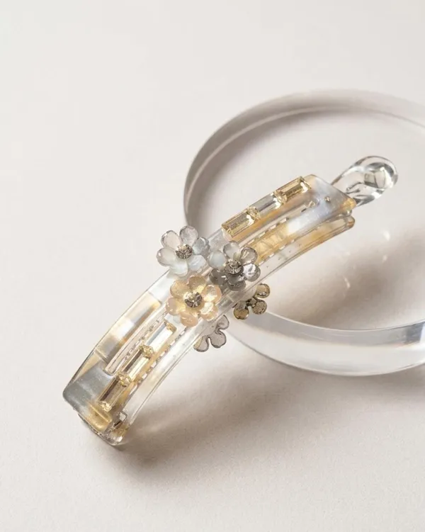 Gold_Acrylic_Crystal_Blossom_Pearlescent_Banana_Clip_For_Women