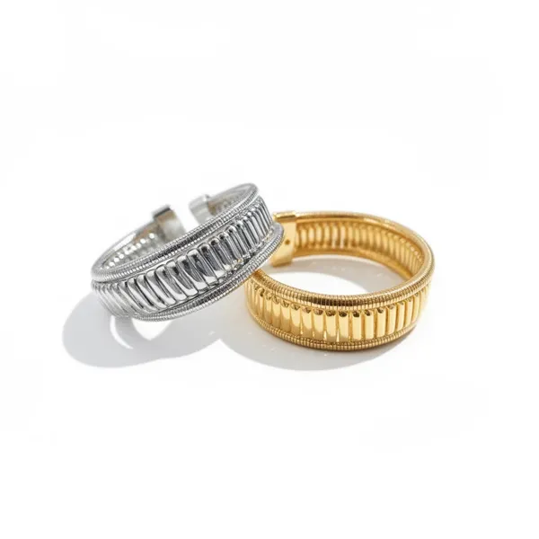 Gold_Stainless_Steel_Sculptured_Ridge_Rope_Bangle_For_Women