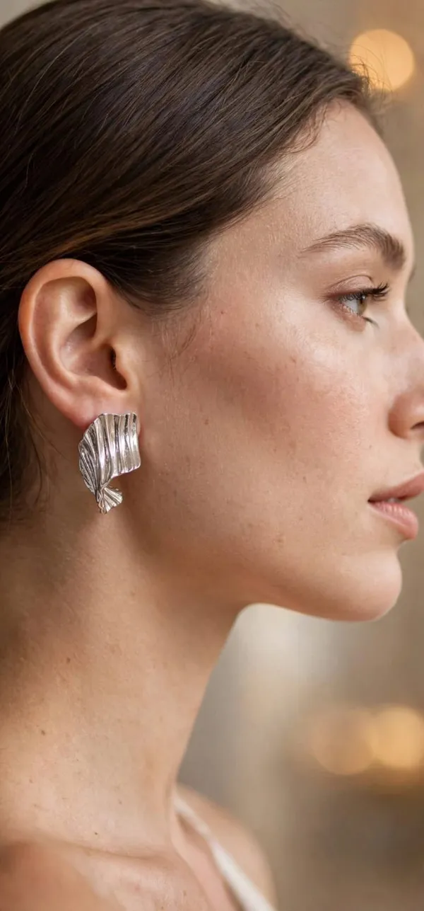 Siren_silver_Shell_Hoop_Stud_Earrings_For_Women