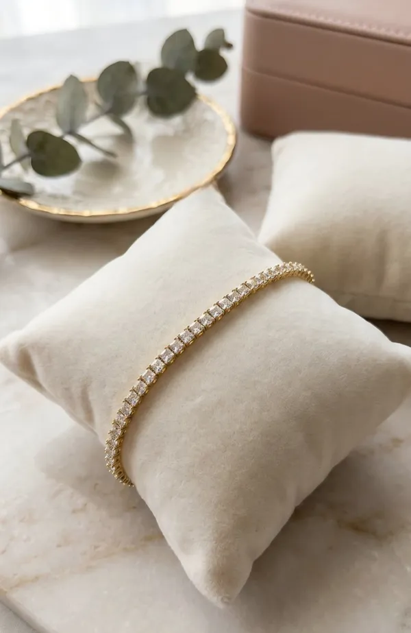 Gold_Stainless_Steel_Princess_Cut_Tennis_Bracelet_For_Women