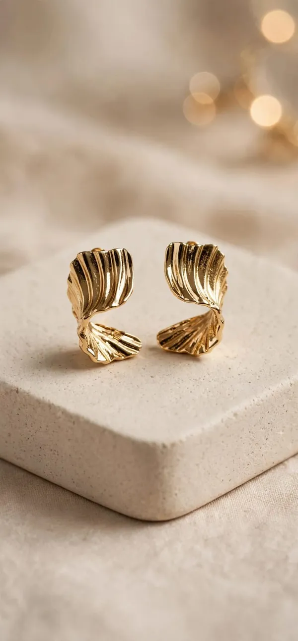 Siren_Shell_Hoop_Stud_Earrings_For_Women