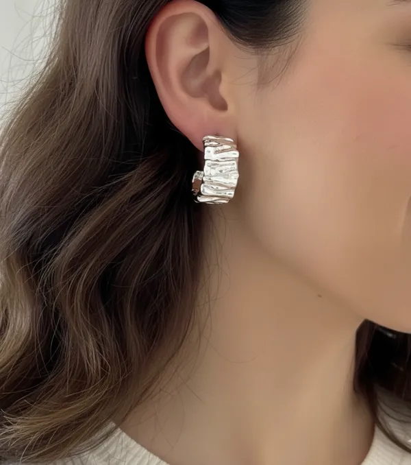 Gold_Stainless_Steel_Hammered_Statement_Hoop_Earrings_For_Women