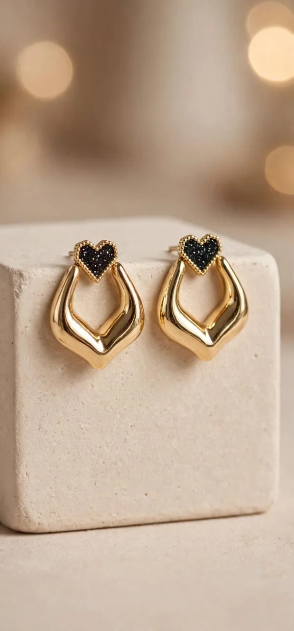 Noir_Heart_Sculpt_Earrings_For_Women
