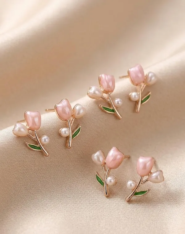 Gold_Dual_Tulip_Pearl_Accent_Drop_Earrings_For_Women