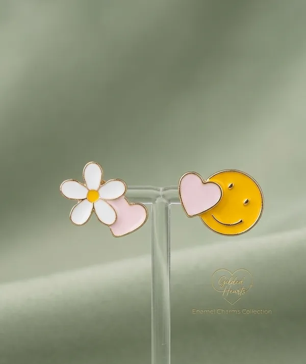 Gold_Stainless_Steel_Enamel_Daisy_Heart_Mismatched_Stud_Earrings_For_Women