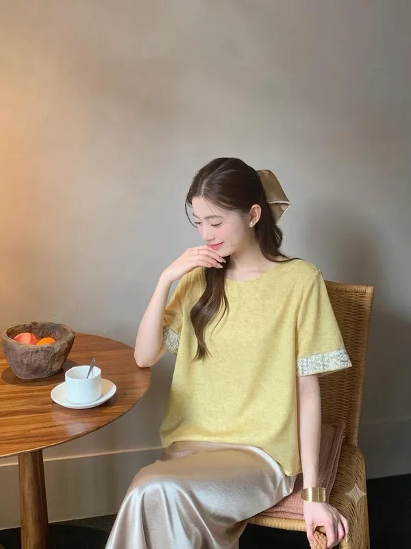Yellow_Cotton_Blend_Top_For_Women